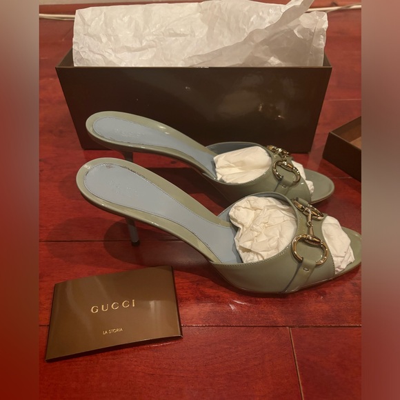 VINTAGE GUCCI KITTEN PUMP - Picture 8 of 16